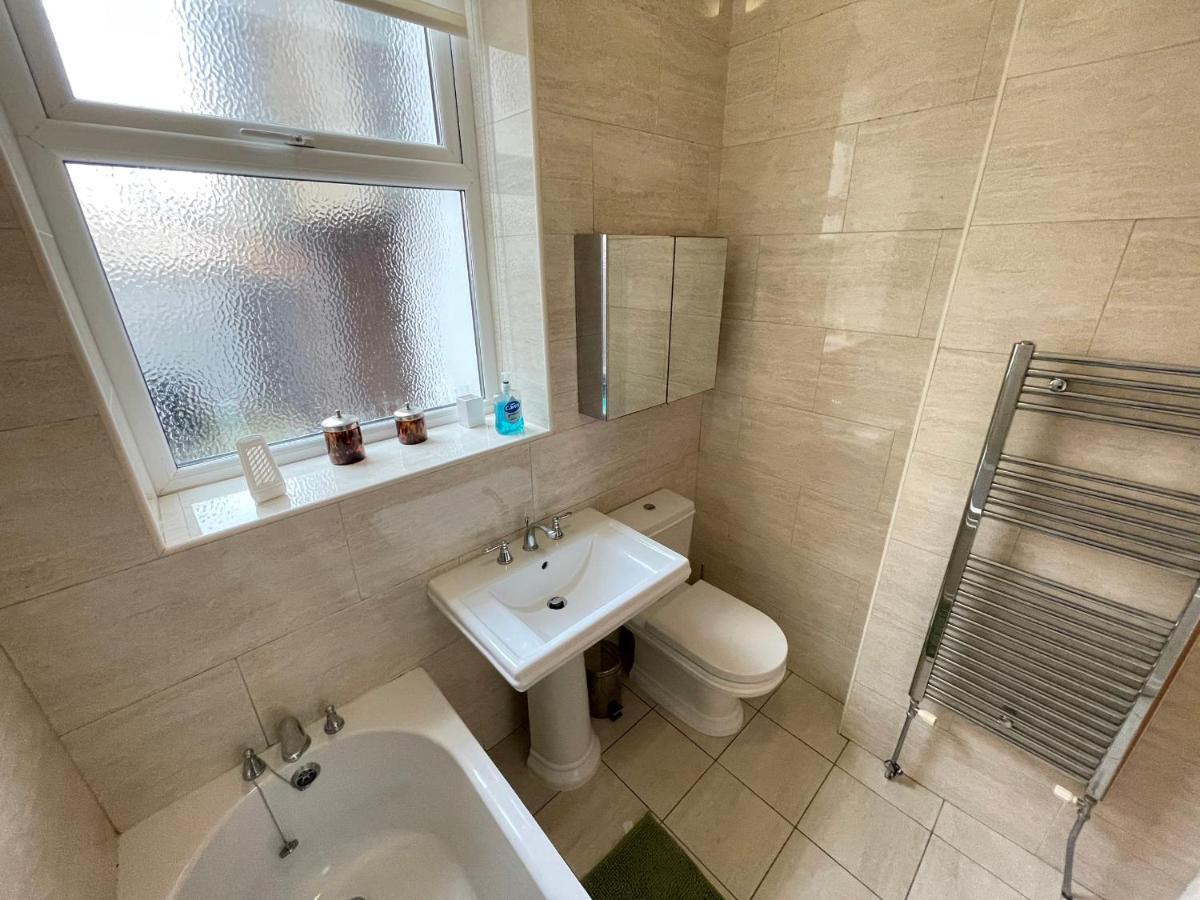 The Beach Front Apartment, Amazing Frontline Sea Views Tynemouth Esterno foto